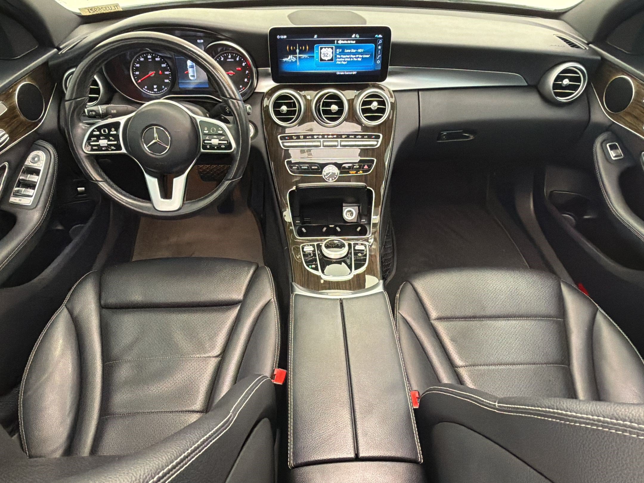 Used 2020 Mercedes-Benz C 300 Sedan image 27