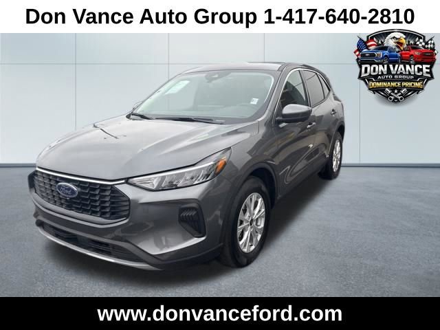 Certified 2023 Ford Escape Active w/ Tech Pack #2 image 2