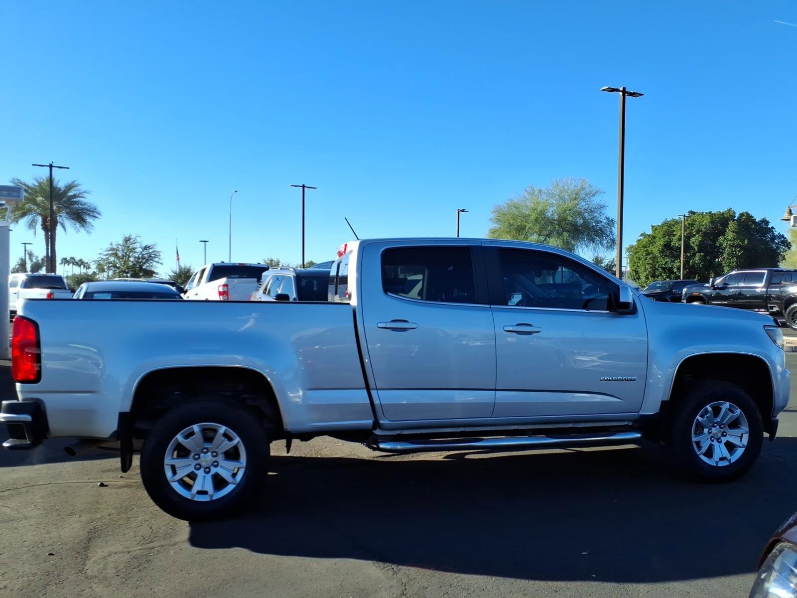 Used 2019 Chevrolet Colorado LT w/ LT Convenience Package image 2