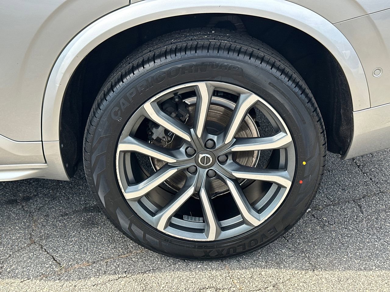 Used 2018 Volvo XC90 T5 Momentum w/ Convenience Package AWD/4WD image 20