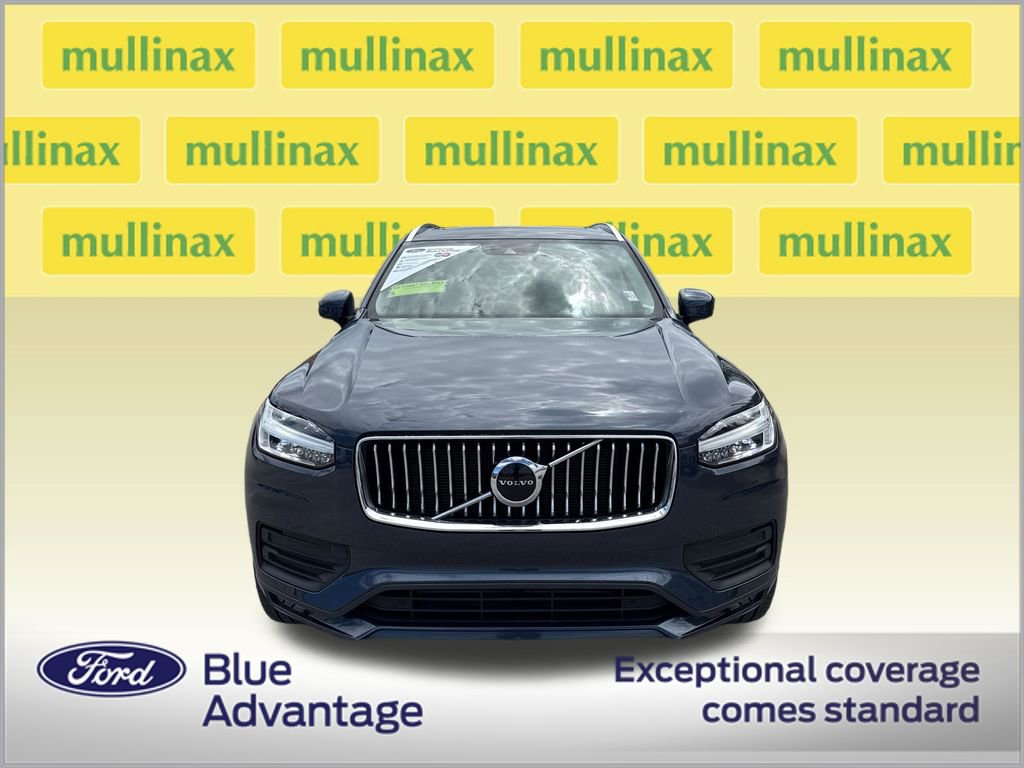 Used 2022 Volvo XC90 T5 Momentum w/ Protection Package Premier image 11