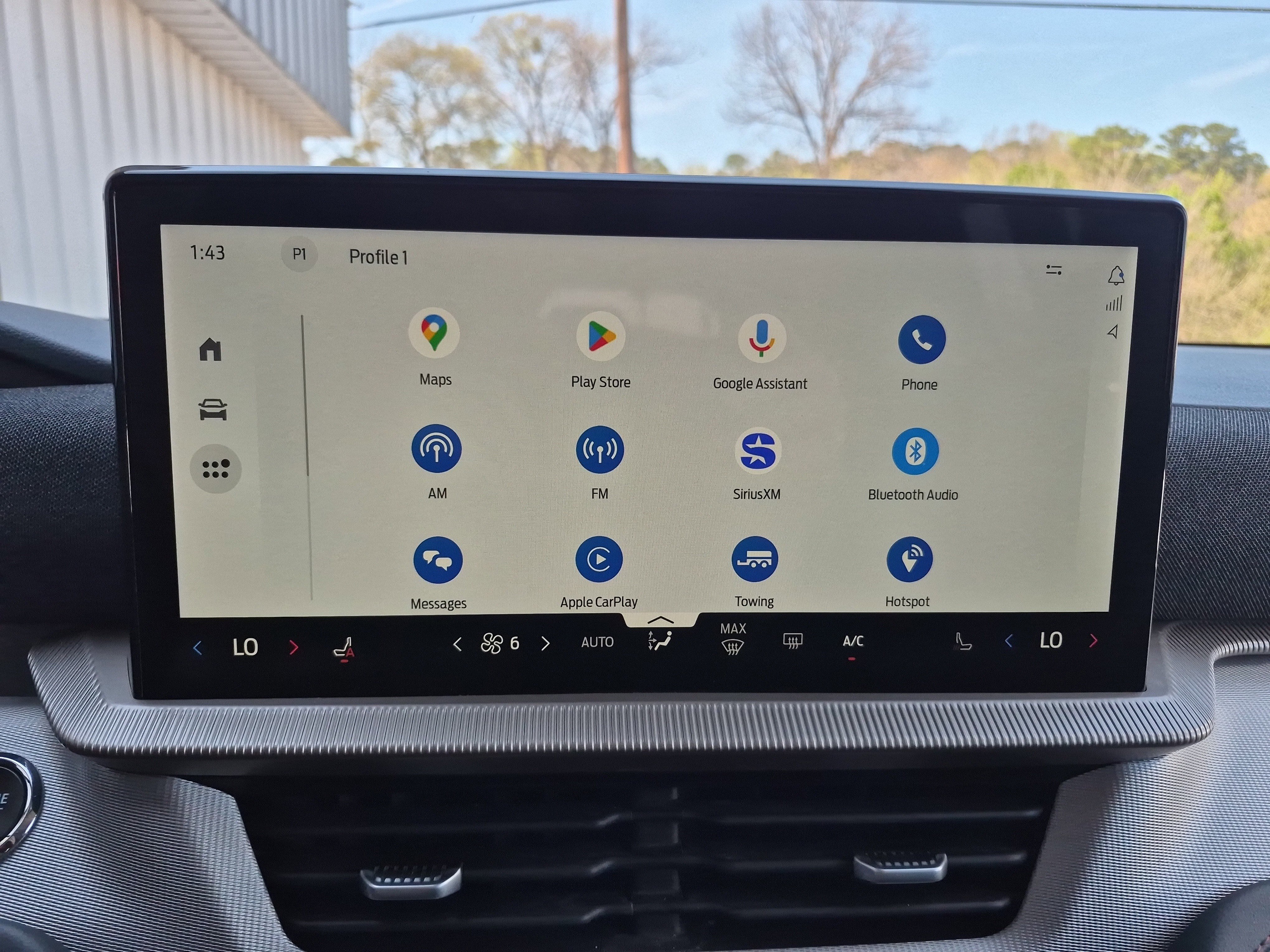 Certified 2025 Ford Explorer Active image 36