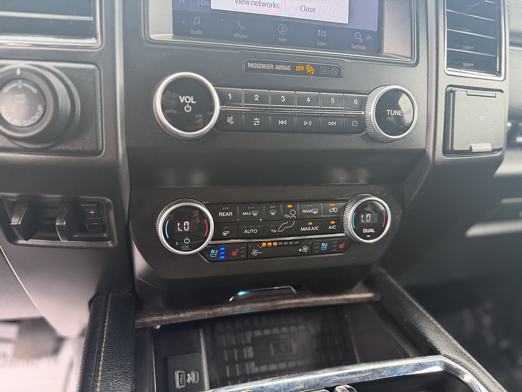 Certified 2021 Ford Expedition Max Limited AWD/4WD image 18