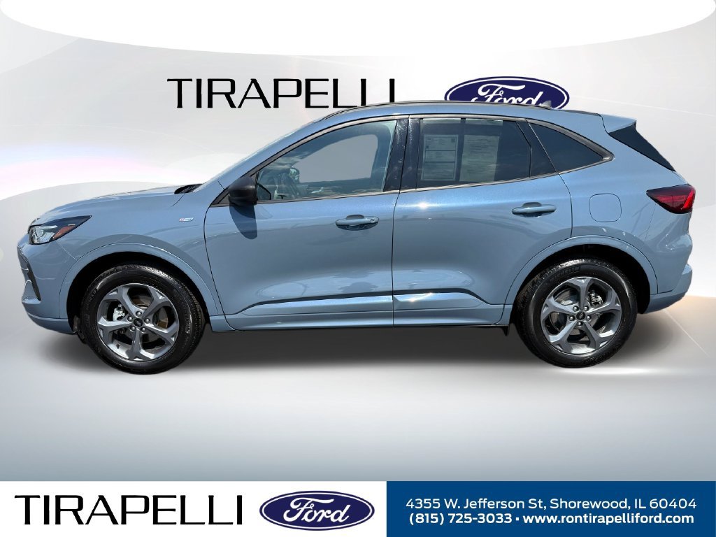 Certified 2024 Ford Escape ST-Line w/ Tech Pack #1 AWD/4WD image 2