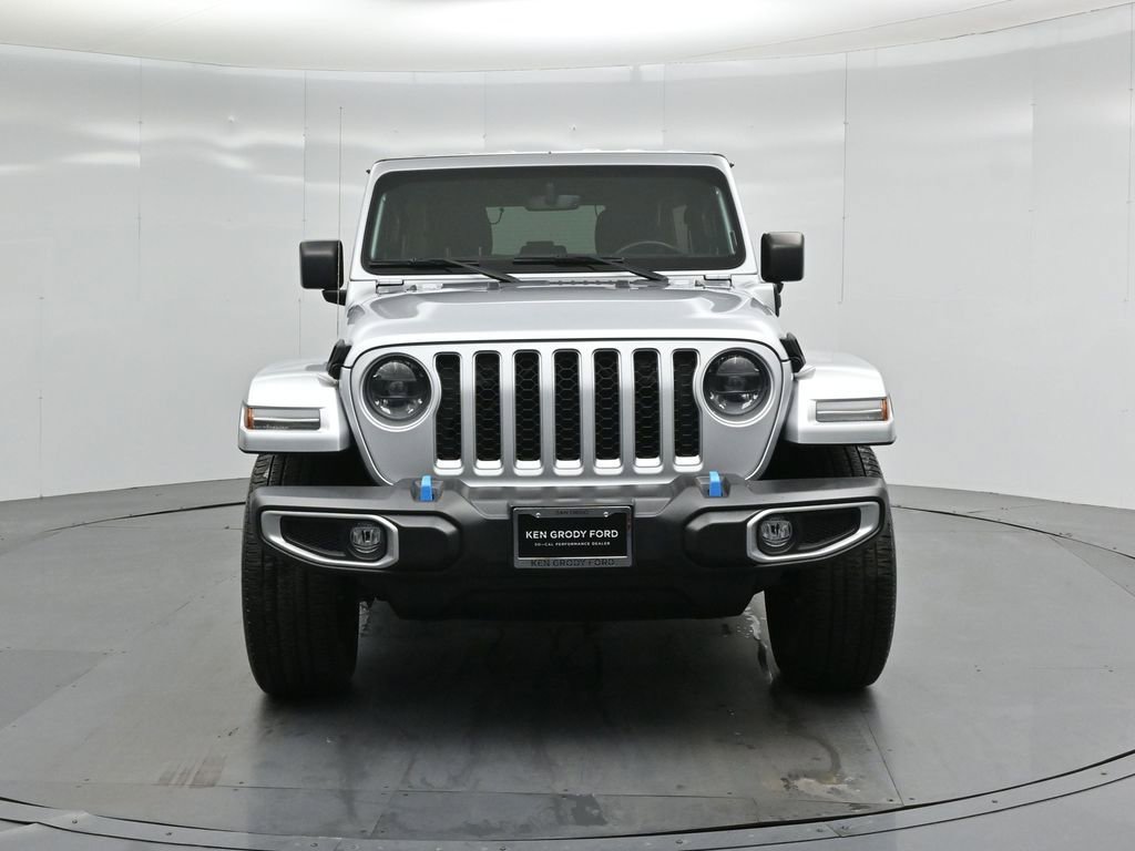 Used 2023 Jeep Wrangler Unlimited Sahara w/ Cold Weather Group image 22