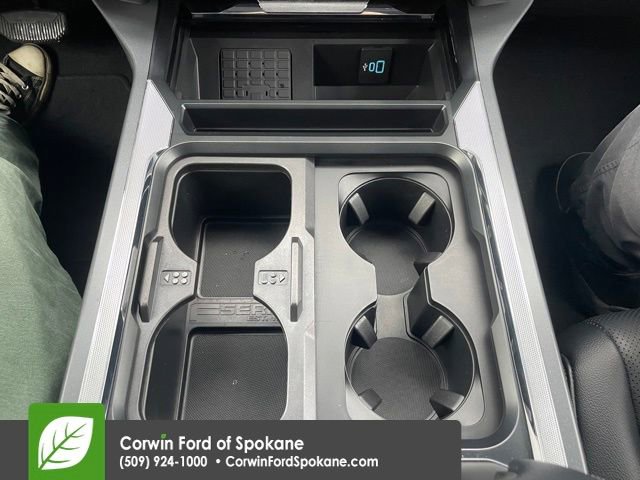 Certified 2024 Ford F250 Lariat w/ Chrome Package image 36