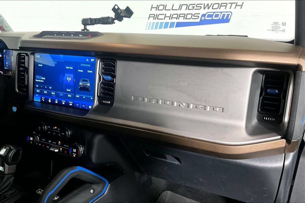 Certified 2023 Ford Bronco Outer Banks w/ Sasquatch Package AWD/4WD image 12