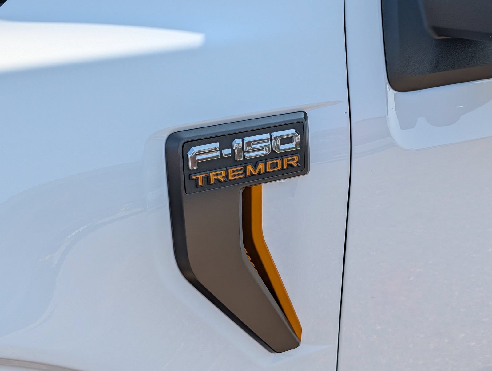 Certified 2025 Ford F150 Tremor AWD/4WD image 13