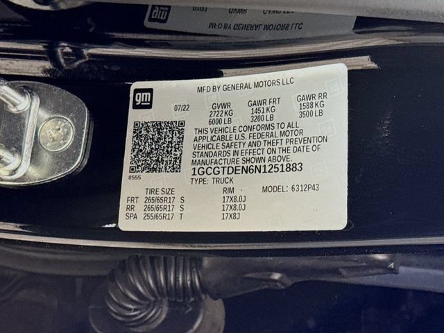 Used 2022 Chevrolet Colorado Z71 w/ Z71 Midnight Edition AWD/4WD image 29