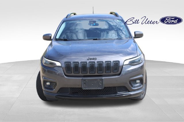 Used 2020 Jeep Cherokee Latitude Plus FWD image 2