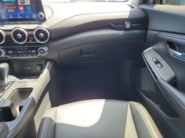 Used 2021 Nissan Sentra SR w/ SR Premium Package FWD image 13