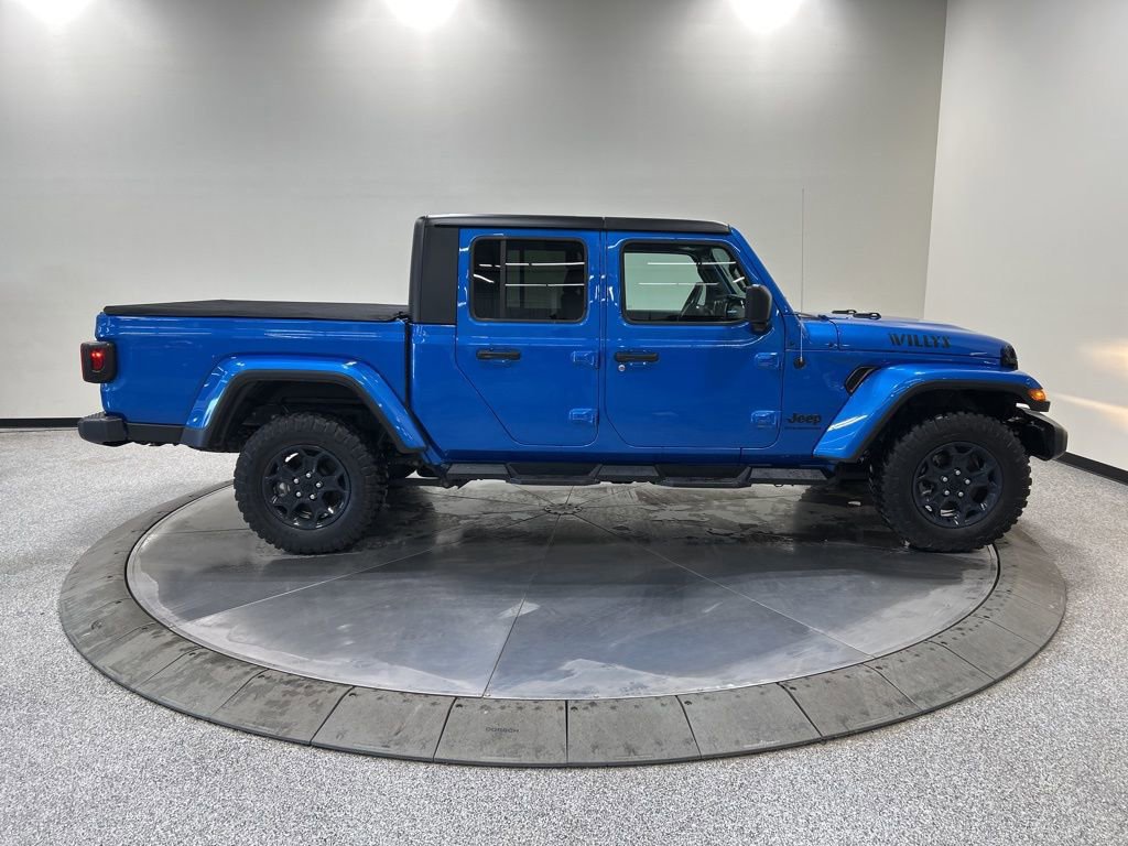 Used 2023 Jeep Gladiator Willys image 6