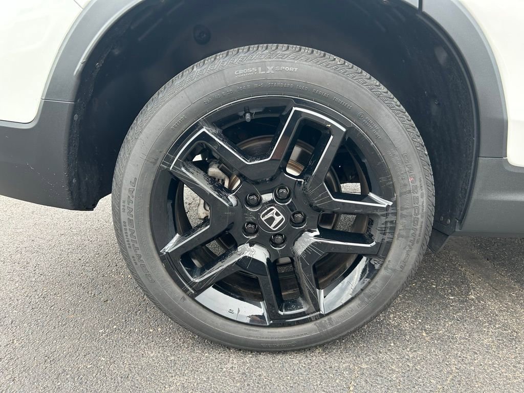 Used 2024 Honda Passport Black Edition image 10