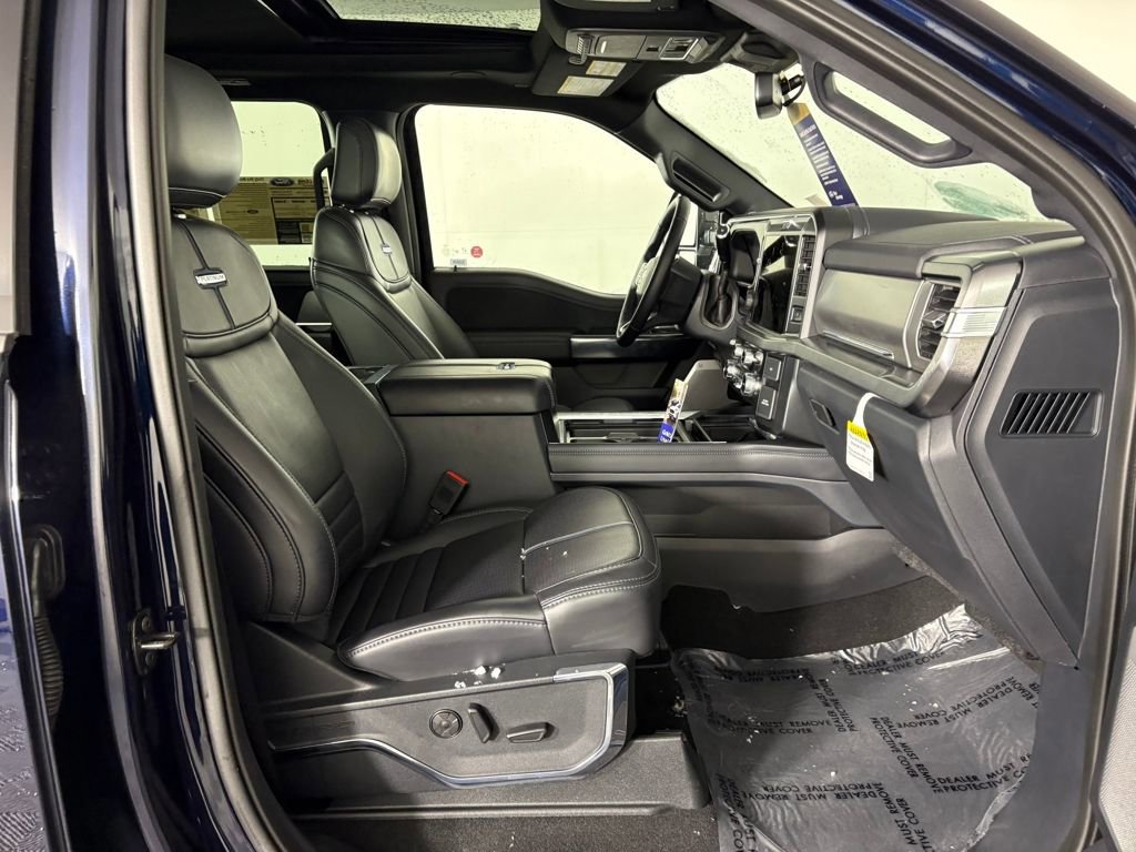 Certified 2025 Ford F350 Platinum image 37