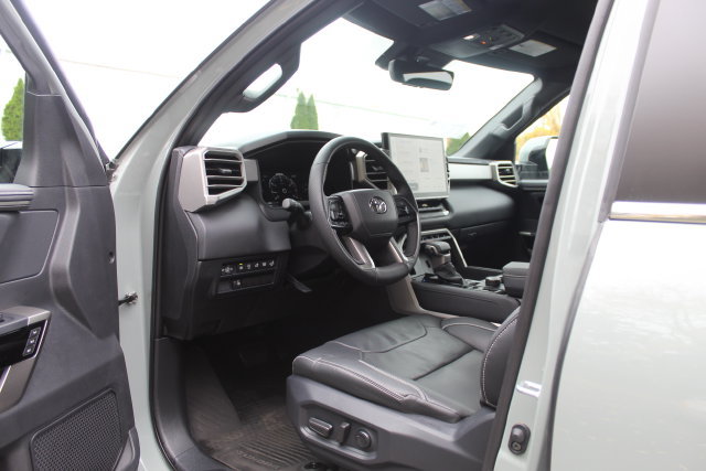 Used 2026 Toyota Tundra Limited AWD/4WD image 22