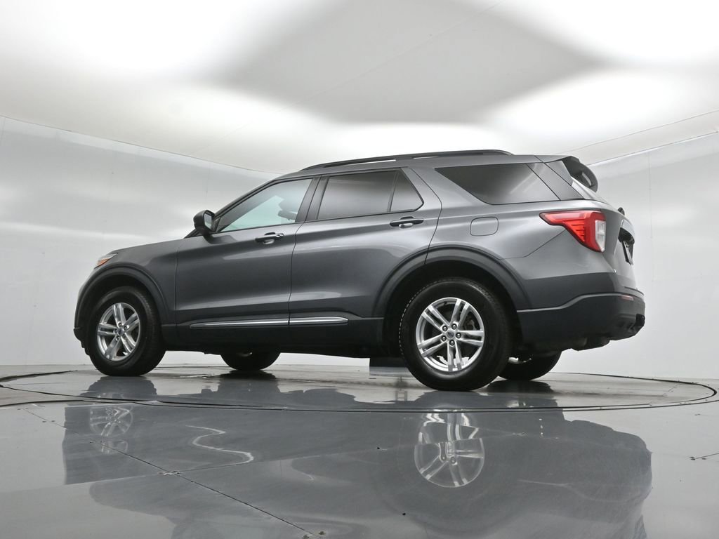 Certified 2022 Ford Explorer XLT w/ Class IV Trailer Tow Package image 21