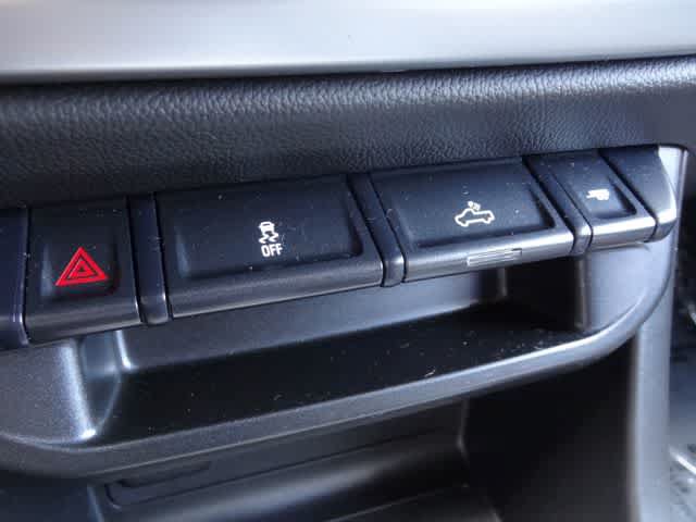 Used 2020 Chevrolet Colorado LT w/ LT Convenience Package RWD image 30