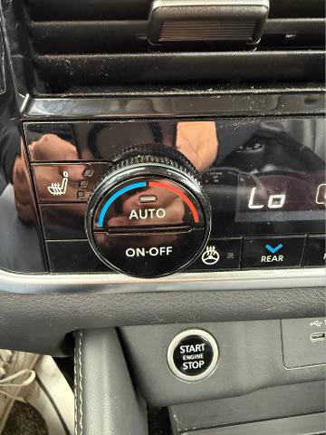 Used 2023 Nissan Rogue SL w/ SL Premium Package AWD/4WD image 28