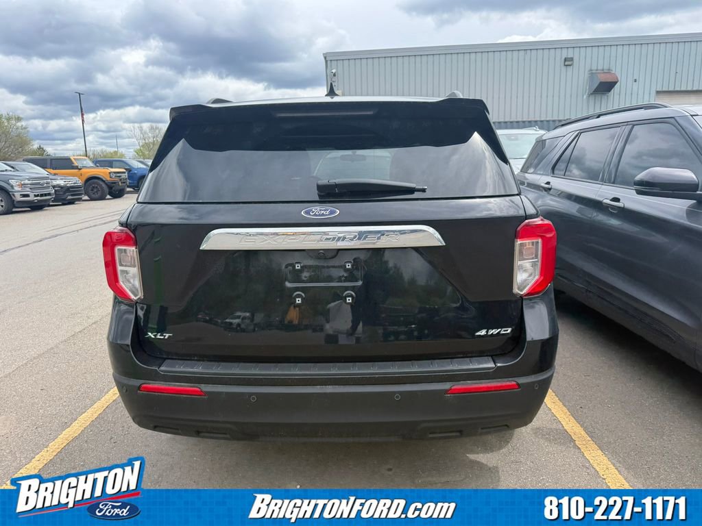 Certified 2024 Ford Explorer XLT AWD/4WD image 6
