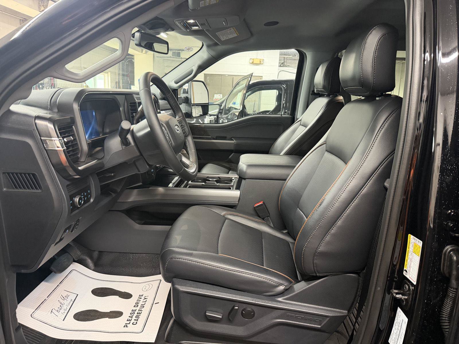 Certified 2026 Ford F250 Lariat w/ Lariat Ultimate Package AWD/4WD image 11