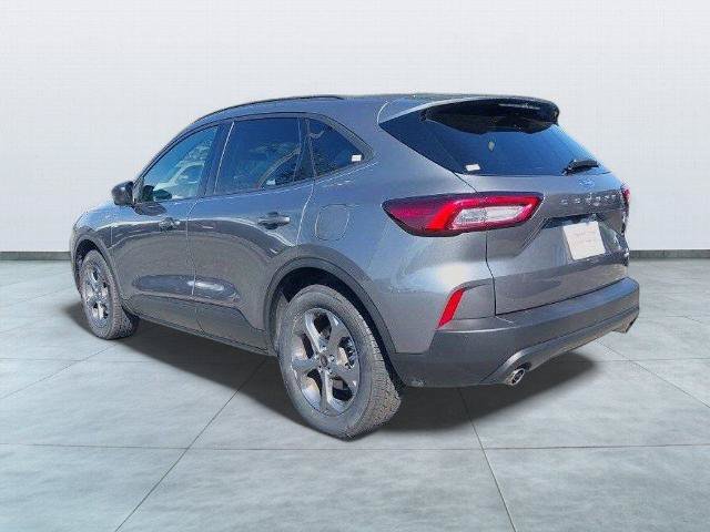 Certified 2025 Ford Escape ST-Line AWD/4WD image 5