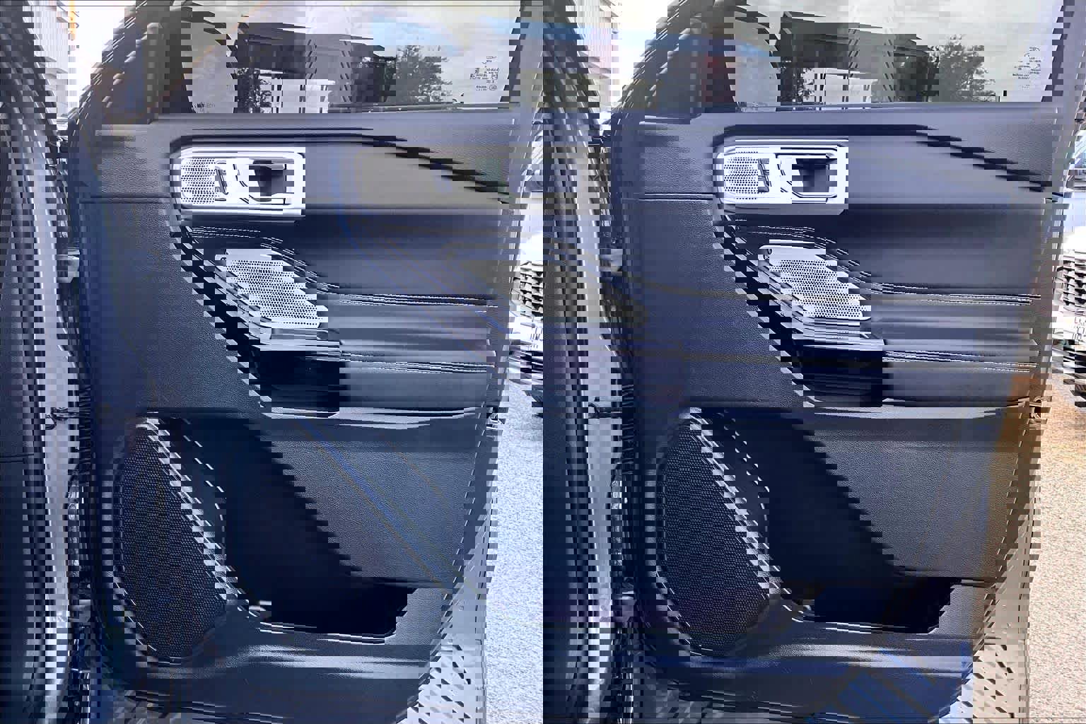 Certified 2023 Ford Explorer ST w/ Equipment Group 401A image 22