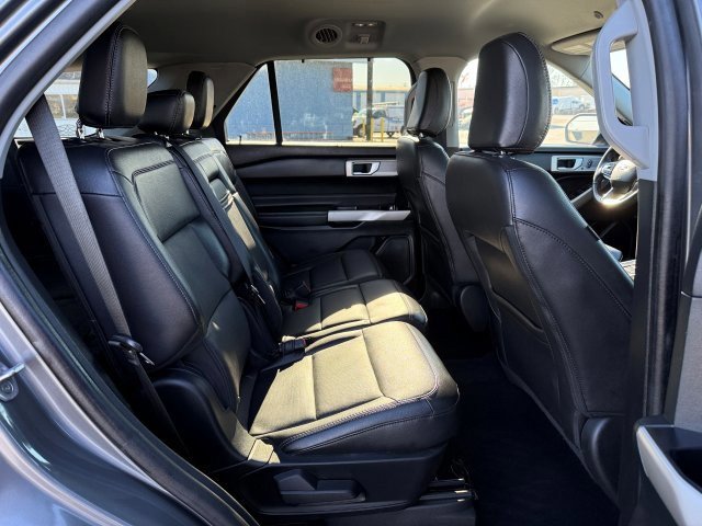 Certified 2024 Ford Explorer Limited image 22