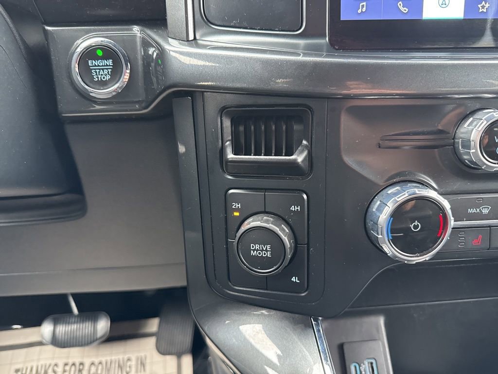 Certified 2022 Ford F150 XLT w/ Equipment Group 302A High image 33