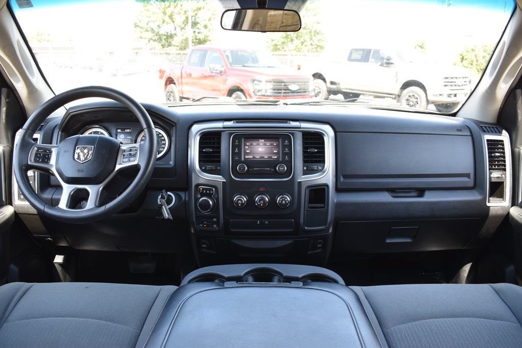 Used 2021 RAM 1500 Classic SLT AWD/4WD image 15
