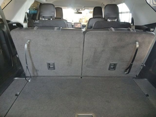 Certified 2023 Ford Explorer XLT w/ Equipment Group 202A image 40