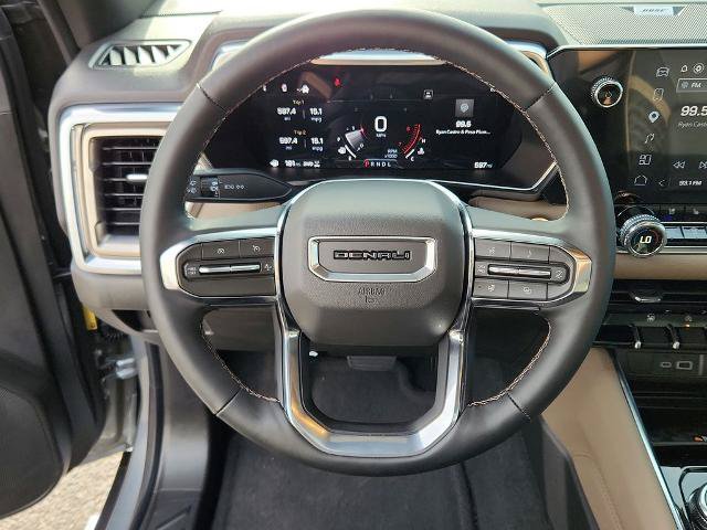 Used 2026 GMC Canyon Denali AWD/4WD image 12