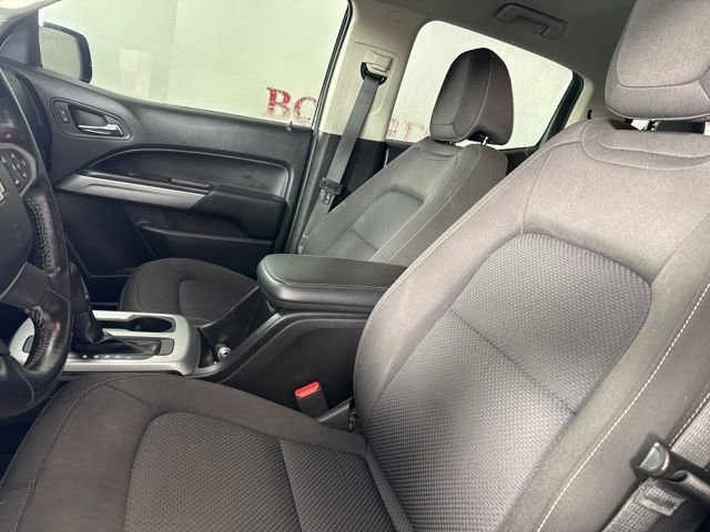 Used 2019 Chevrolet Colorado LT w/ LT Convenience Package image 19