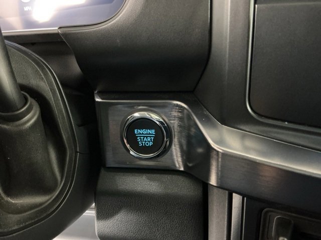 Certified 2025 Ford F450 Lariat w/ FX4 Off-Road Package image 26