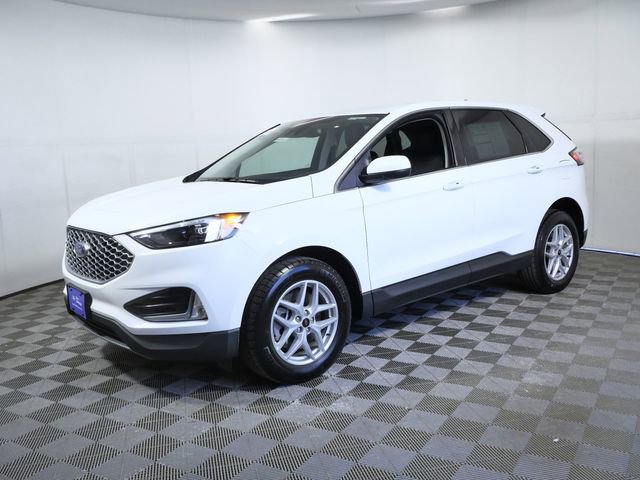 Certified 2024 Ford Edge SEL w/ Convenience Package AWD/4WD image 5