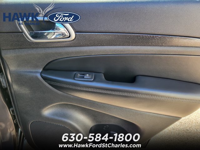 Used 2018 Jeep Grand Cherokee Altitude AWD/4WD image 19