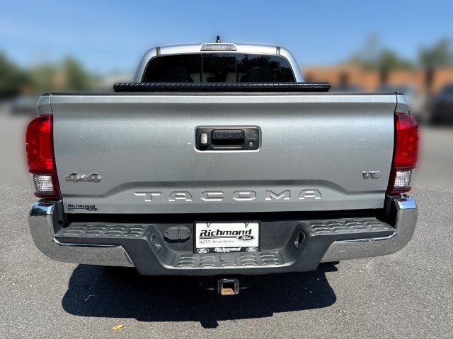 Used 2022 Toyota Tacoma SR5 AWD/4WD image 7
