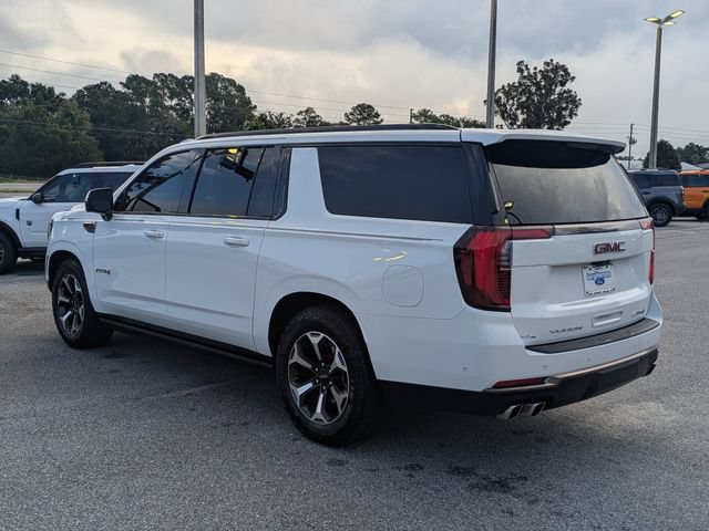 Used 2025 GMC Yukon XL AT4 Ultimate AWD/4WD image 6