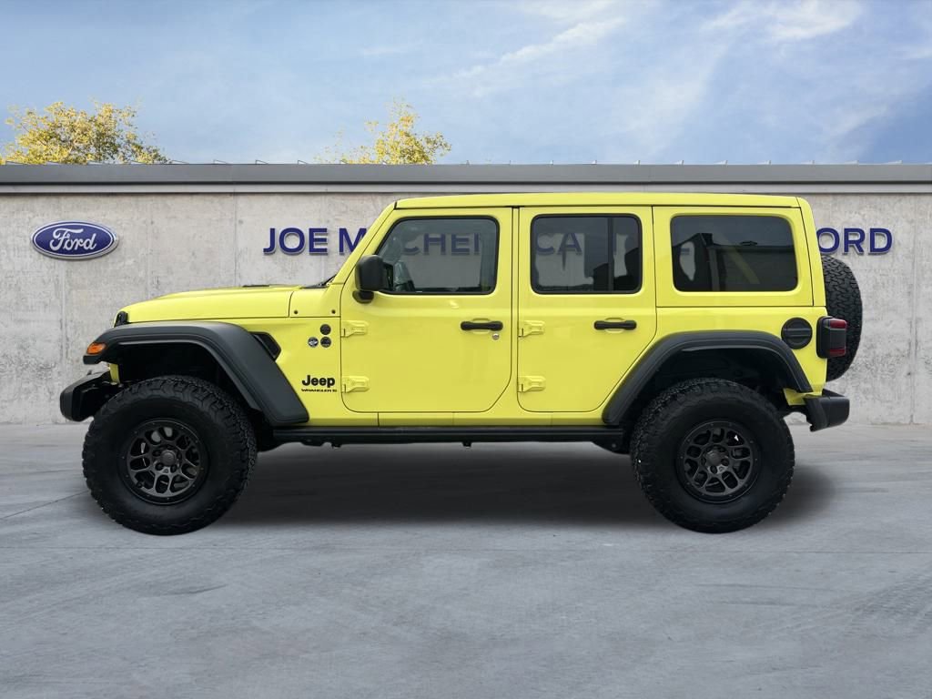 Used 2023 Jeep Wrangler Willys image 2