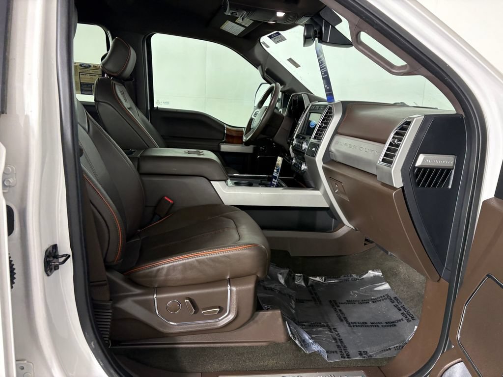 Certified 2017 Ford F250 King Ranch w/ Chrome Package AWD/4WD image 36