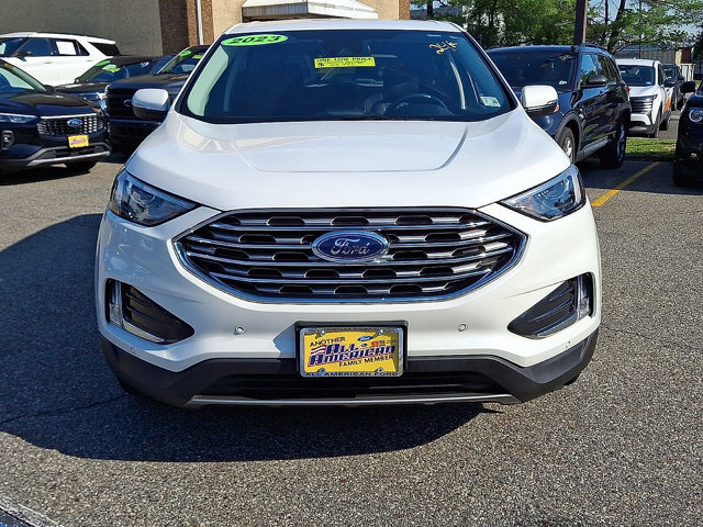 Certified 2023 Ford Edge Titanium AWD/4WD image 3