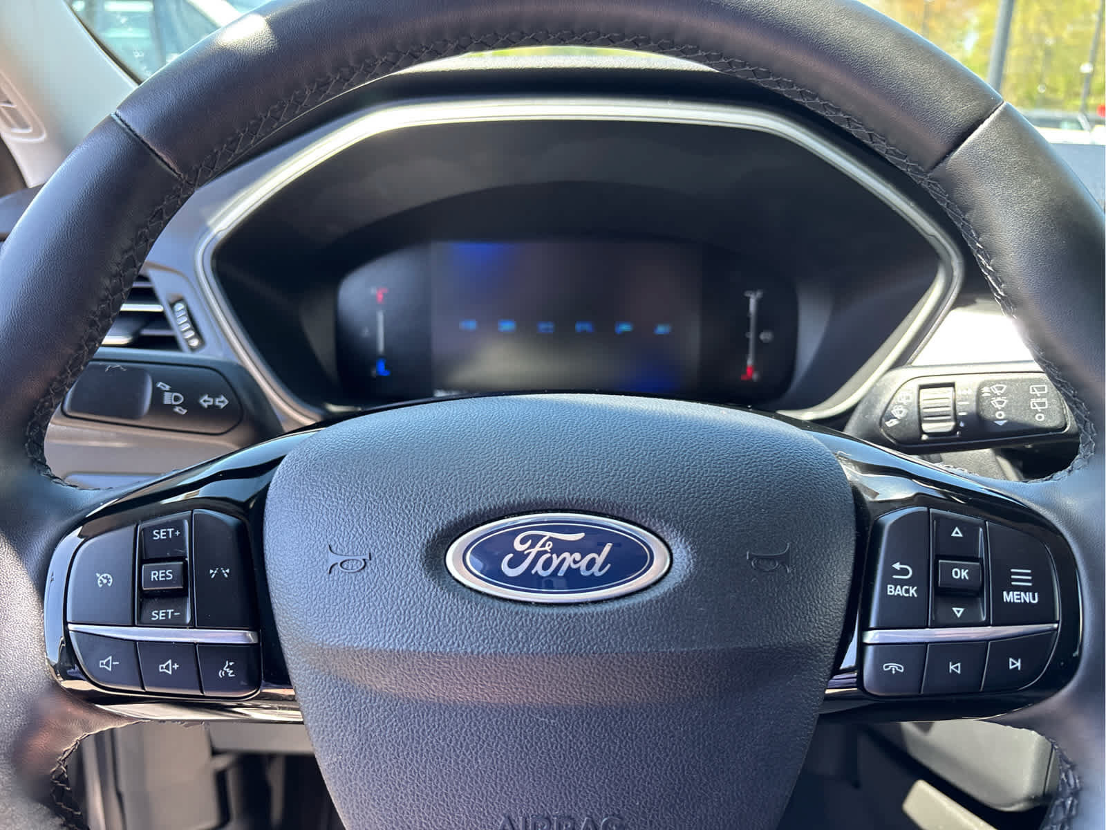 Certified 2024 Ford Escape Active AWD/4WD image 11