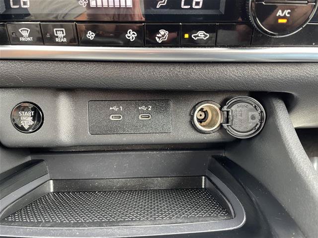 Used 2024 Nissan Rogue SV AWD/4WD image 27