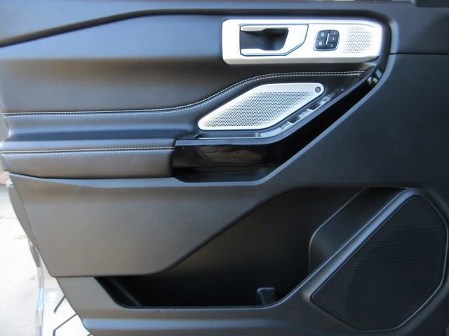 Certified 2022 Ford Explorer ST w/ Equipment Group 401A image 10