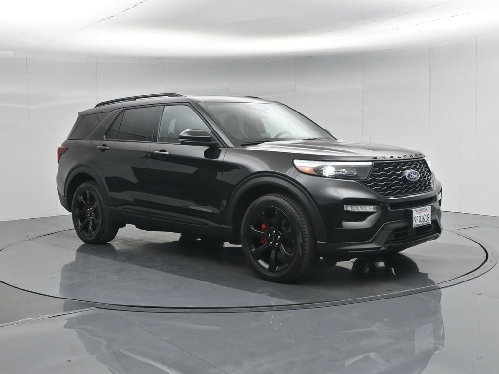 Certified 2023 Ford Explorer ST w/ Equipment Group 401A AWD/4WD image 6