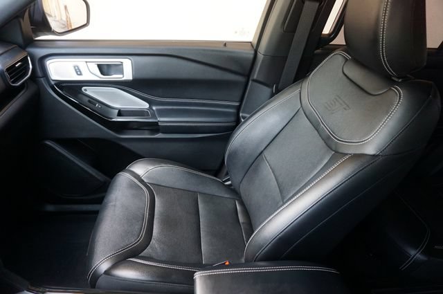 Certified 2022 Ford Explorer ST w/ Equipment Group 401A AWD/4WD image 39