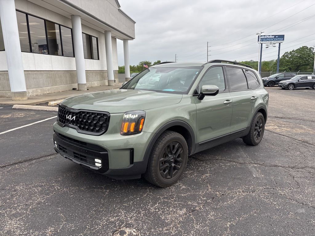 Used 2024 Kia Telluride SX X-Pro AWD/4WD image 3