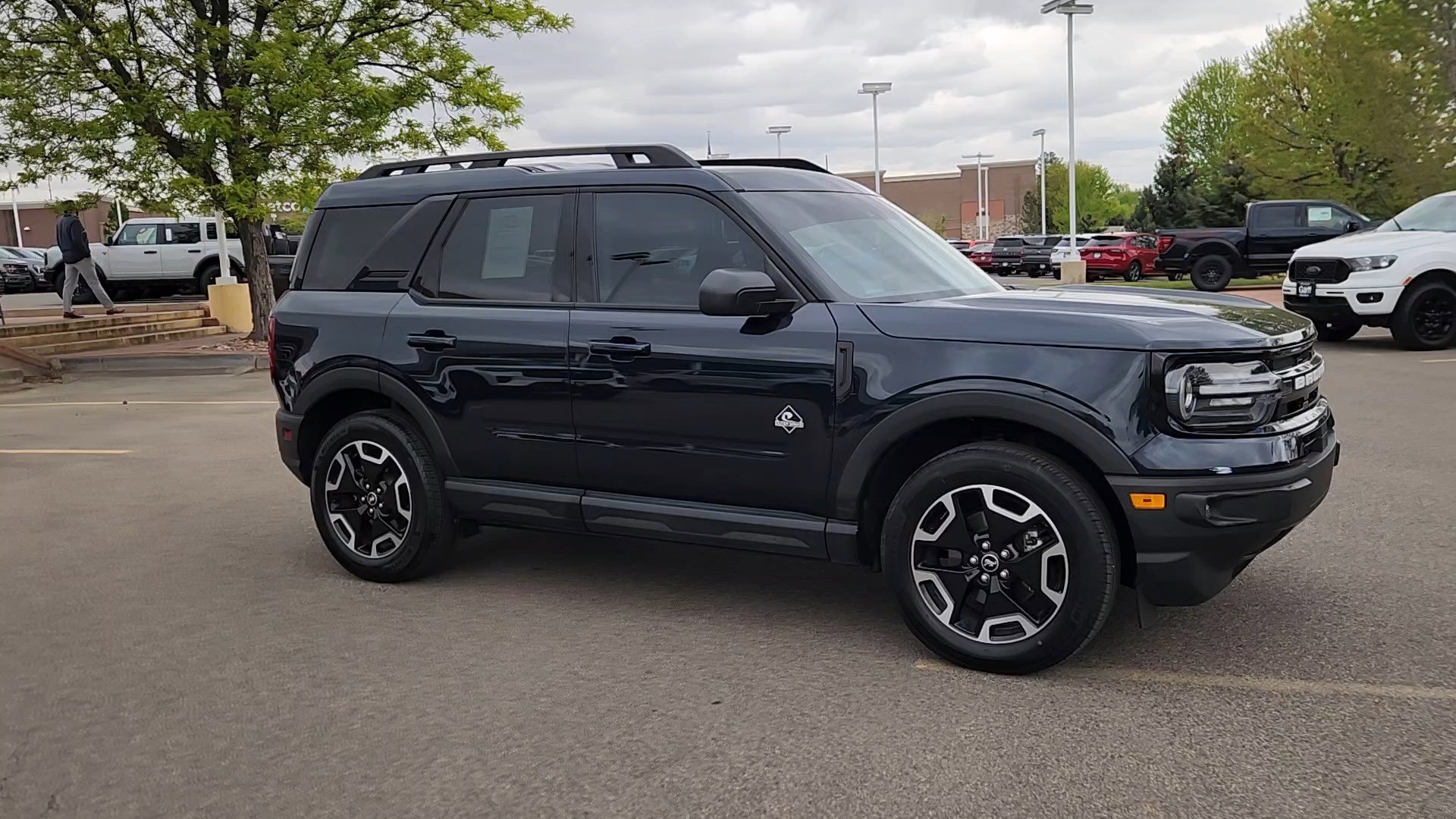 Certified 2023 Ford Bronco Sport Outer Banks w/ Tech Package AWD/4WD image 9