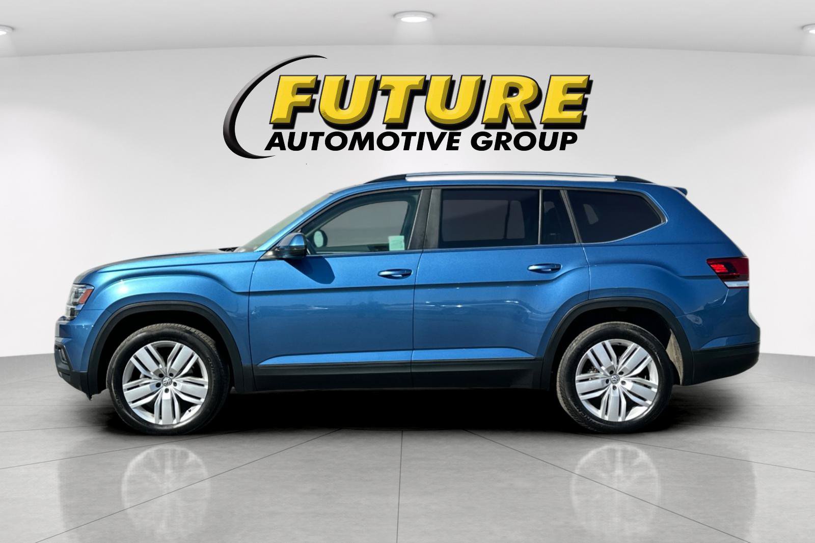 Used 2019 Volkswagen Atlas SE w/ Towing Package AWD/4WD image 6