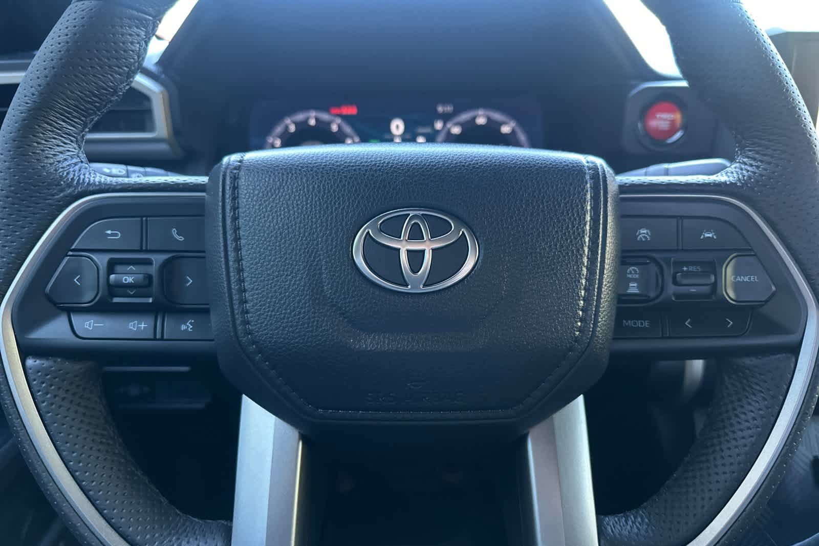 Used 2025 Toyota Tacoma TRD Off-Road AWD/4WD image 22