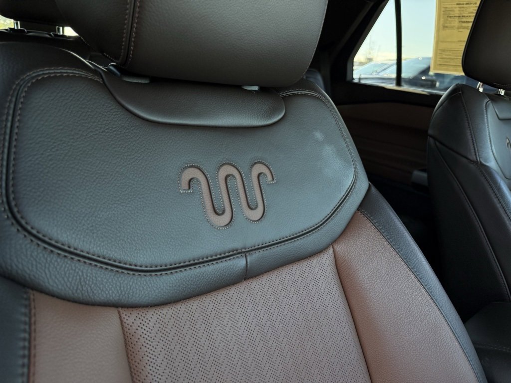 Certified 2021 Ford Explorer King Ranch w/ Premium Technology Package image 32